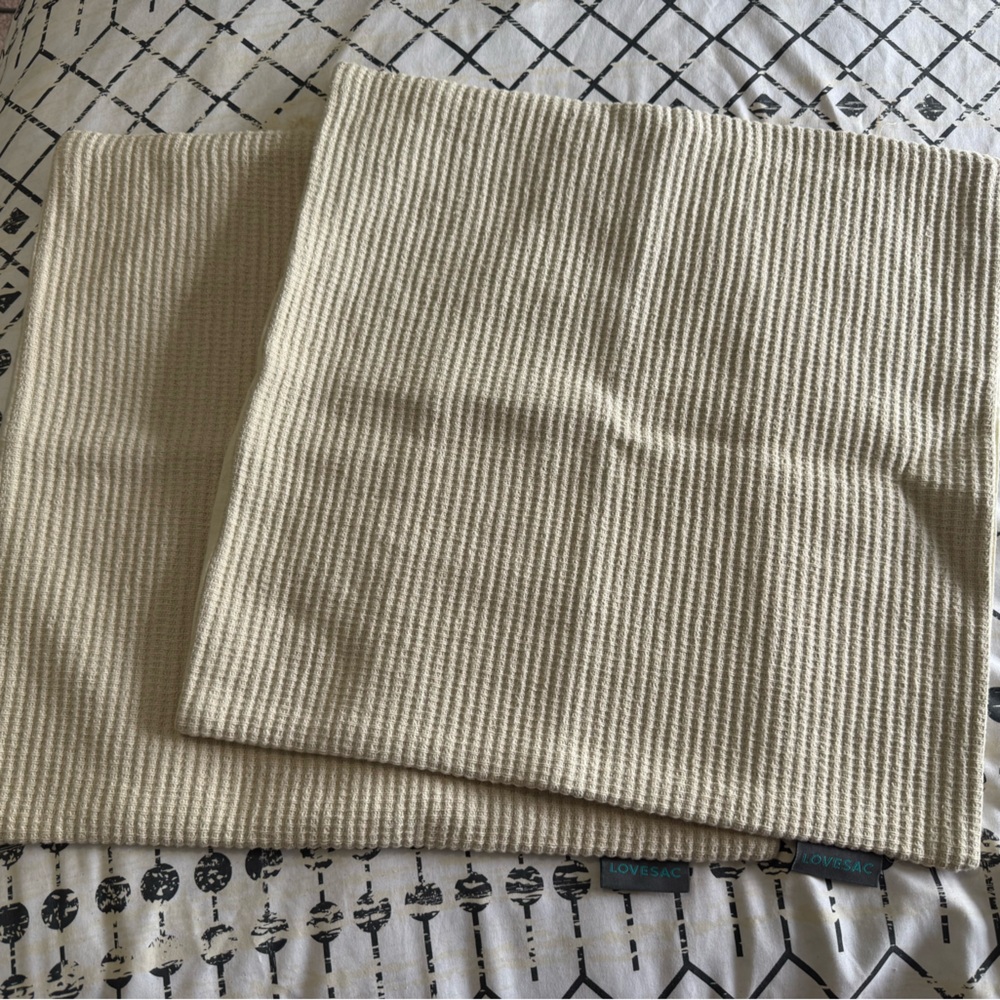 Brand New - Set of 2 Lovesac 18x18 Throw Pillow Covers